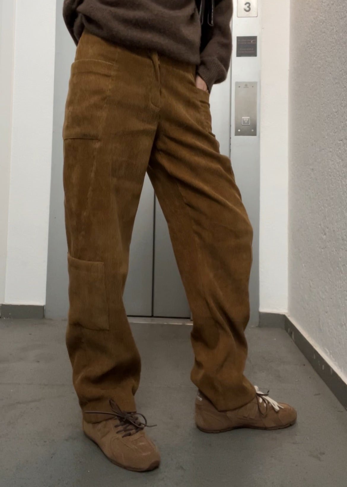 CORDUROY BROWN PANTS