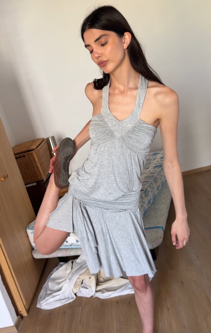 YIN TOP
