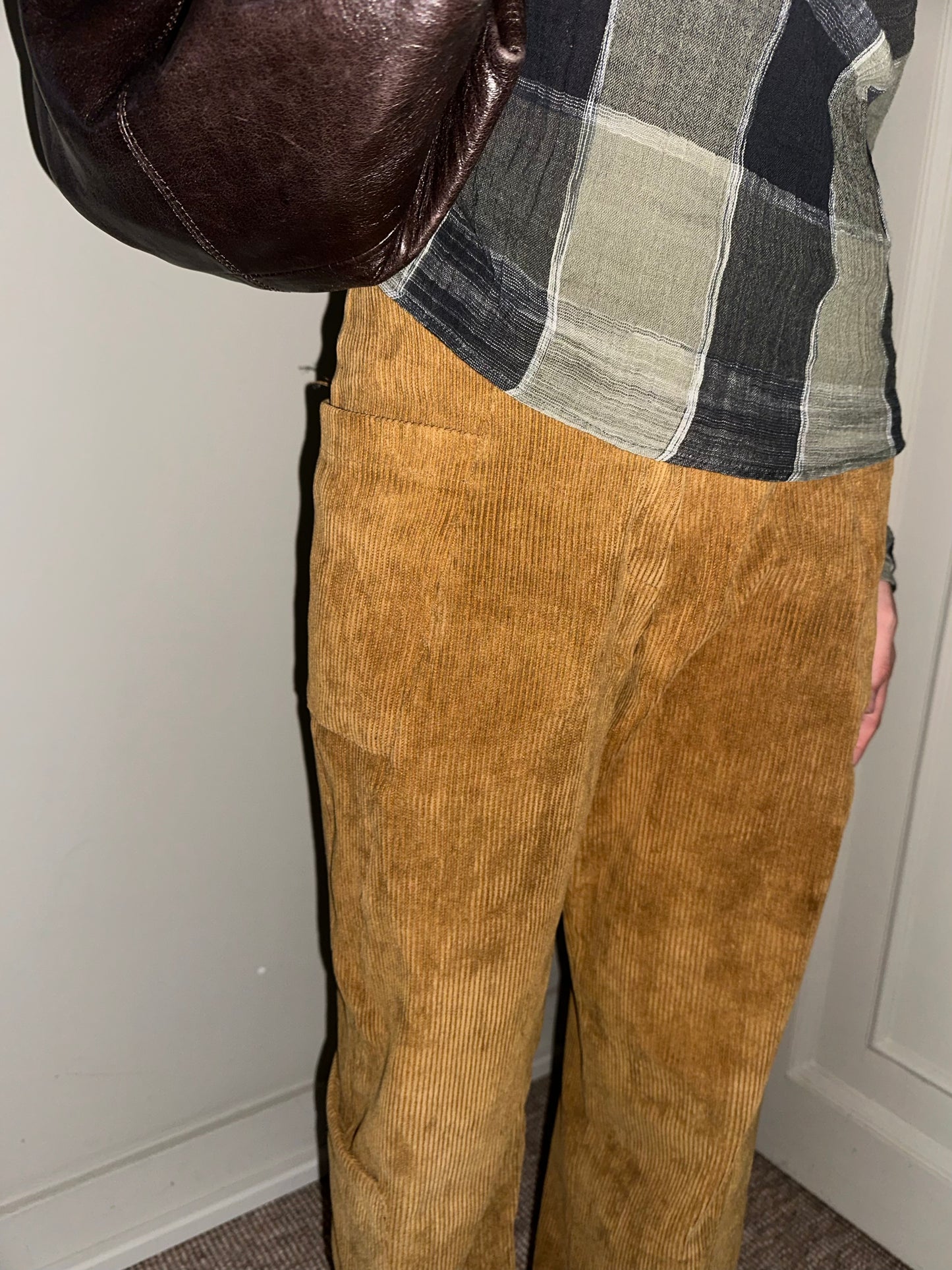 CORDUROY BROWN PANTS