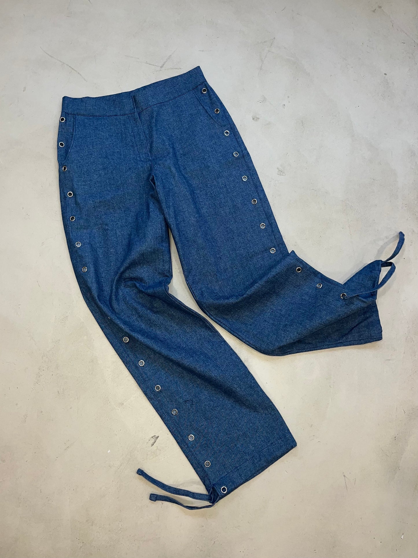 DENIM EYELETS PANT