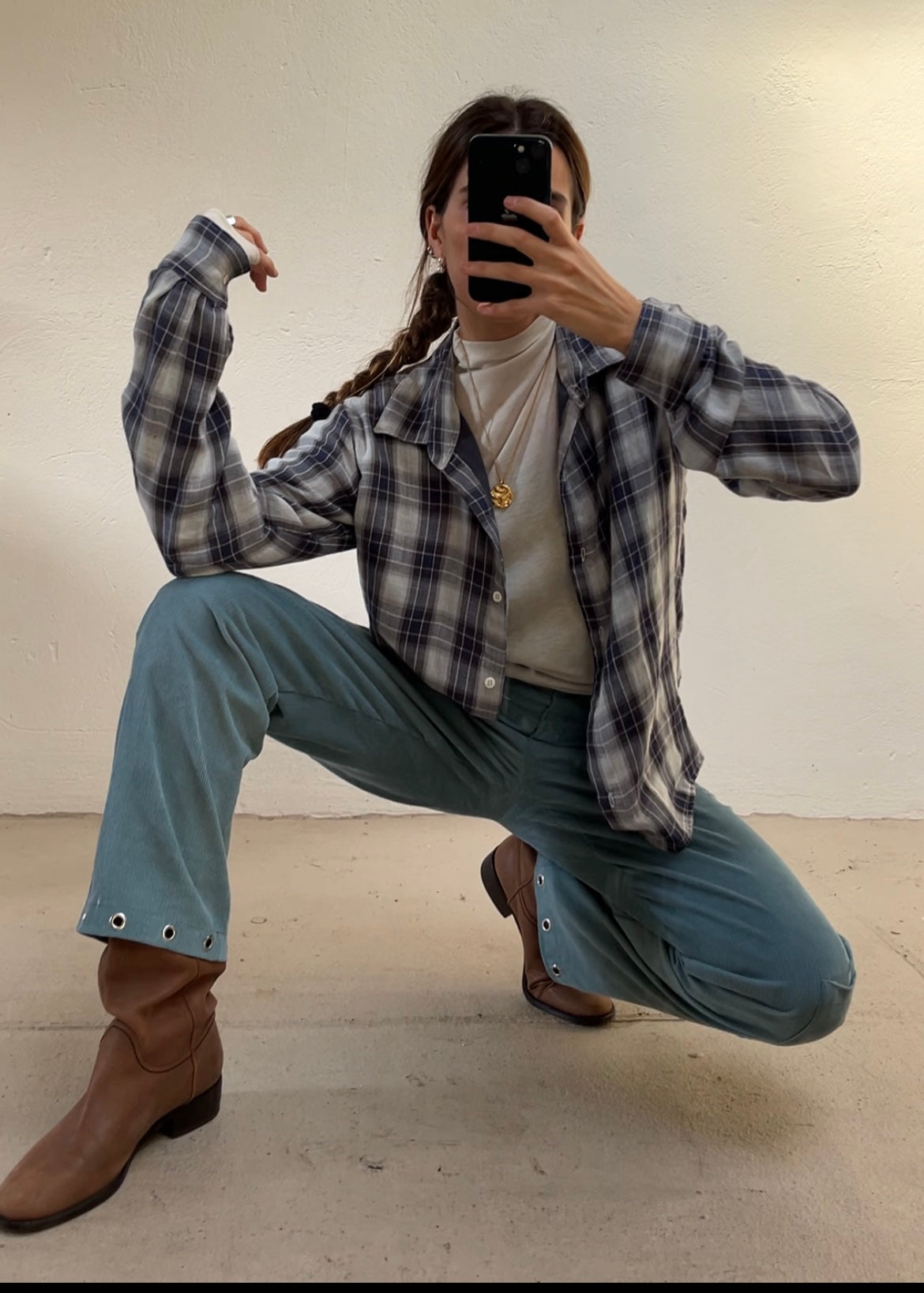 CORDUROY BLUE PANTS