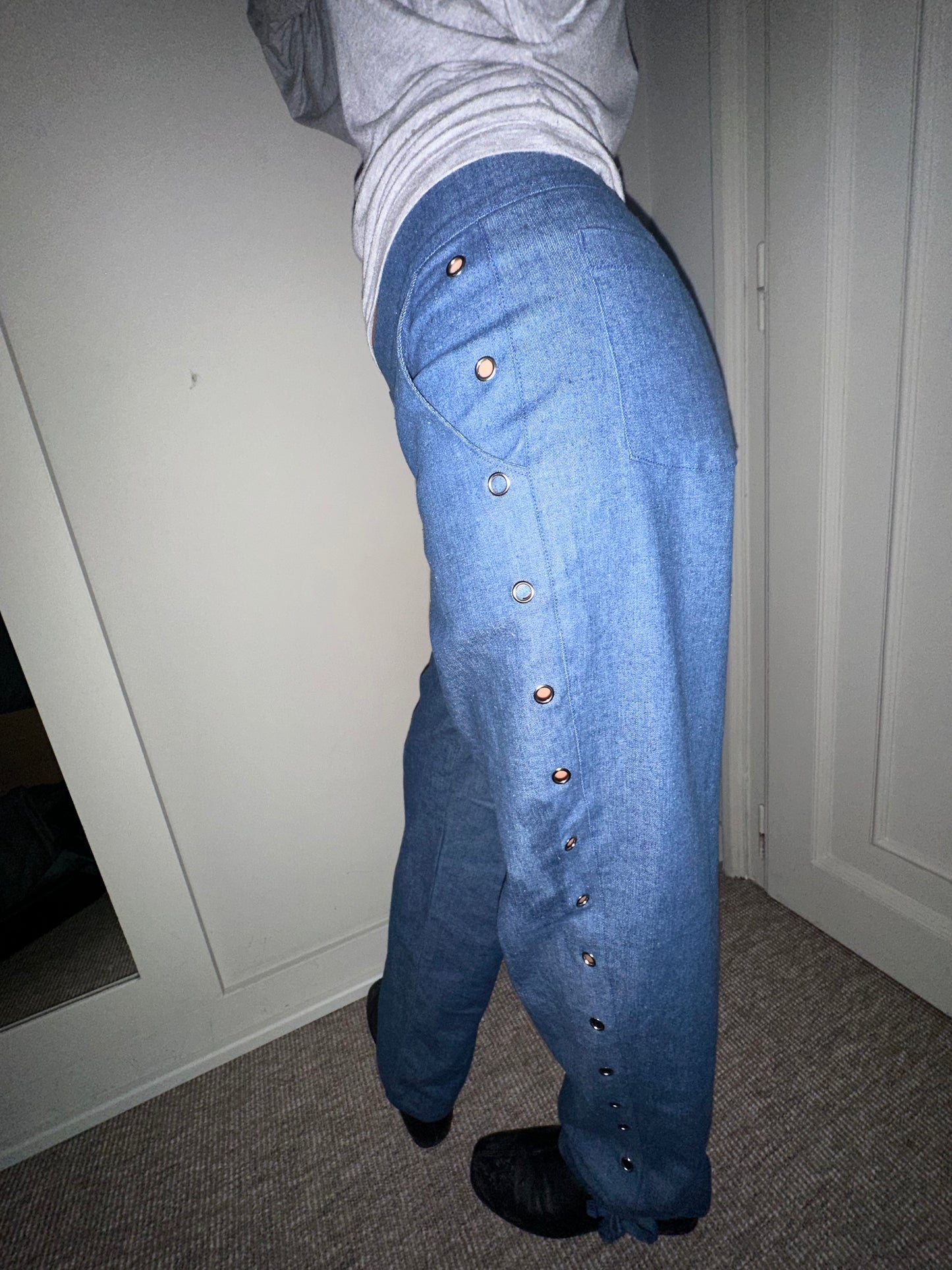 DENIM EYELETS PANT